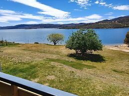 Lake Jindabyne Hotel