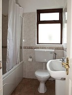 Gold Coast Resort Dungarvan