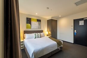 MainStay Suites Hawthorn