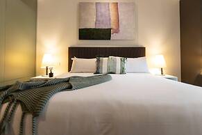 MainStay Suites Hawthorn