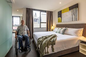 MainStay Suites Hawthorn