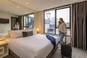 MainStay Suites Hawthorn