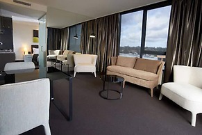 Corporate Living Accommodation Hawthorn