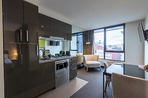 MainStay Suites Hawthorn