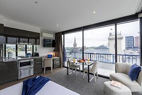 MainStay Suites Hawthorn