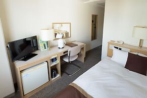 Shin Osaka Sunny Stone Hotel