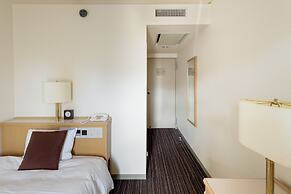 Shin Osaka Sunny Stone Hotel