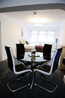 Bridle Lodge Apartments