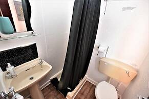 Bridle Lodge Apartments