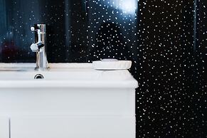 Bridle Lodge Apartments