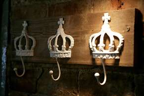 The Crown at Playhatch