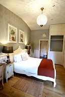 The Crown at Playhatch