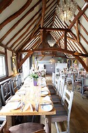 The Crown at Playhatch