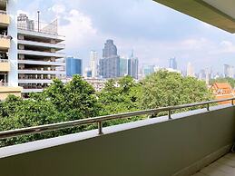 Miloft Sathorn hotel