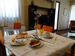 Altezza Apart Suites Hotel