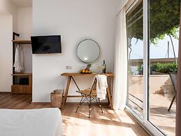 Paralos The Maxine - Adults Only