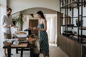 Paralos The Maxine - Adults Only