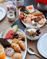 Paralos The Maxine - Adults Only