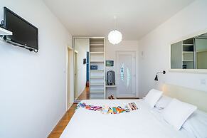 Jele Rooms