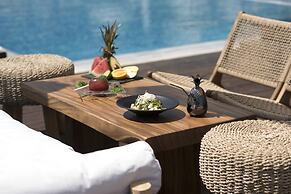 Villa Di Mare Seaside Suites