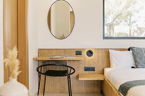 Villa Di Mare Seaside Suites