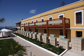 Villa Di Mare Seaside Suites