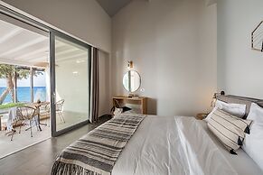 Villa Di Mare Seaside Suites