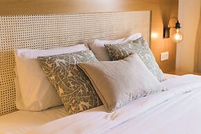 Villa Di Mare Seaside Suites