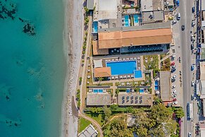 Villa Di Mare Seaside Suites