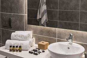 Villa Di Mare Seaside Suites