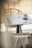 Villa Di Mare Seaside Suites