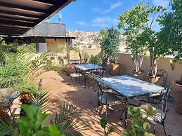 Riad Andalib
