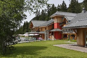 LES ROCHES 1500