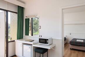 Village Family Motor Inn