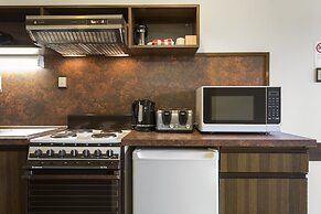 Village Family Motor Inn