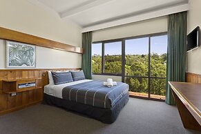 Village Family Motor Inn