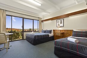 Village Family Motor Inn