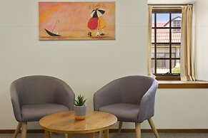 Village Family Motor Inn