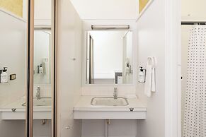 Village Family Motor Inn