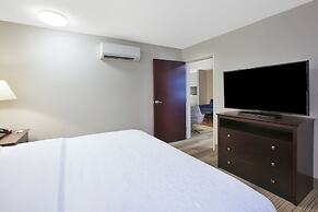 Holiday Inn Express Hotel & Suites Niles by IHG