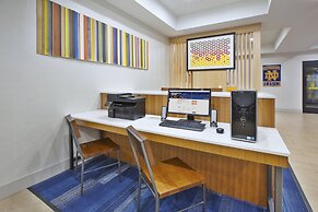 Holiday Inn Express Hotel & Suites Niles by IHG