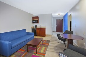 Holiday Inn Express Hotel & Suites Niles by IHG