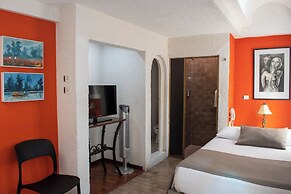 Pórtico Hotel & Galería