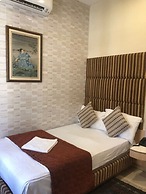 Bentley Hotel Marine Drive