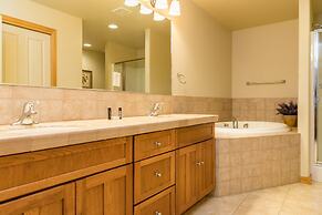 Running Y Ranch Vacation Home Rentals