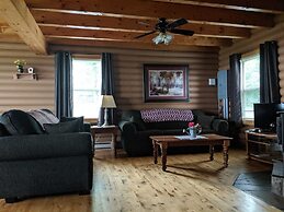 Smith Rock Chalets & Retreat