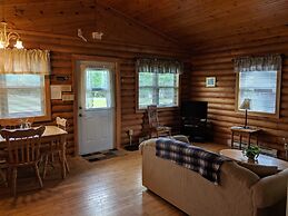 Smith Rock Chalets & Retreat