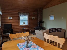 Smith Rock Chalets & Retreat