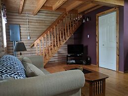 Smith Rock Chalets & Retreat