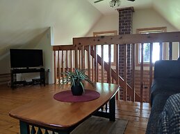 Smith Rock Chalets & Retreat